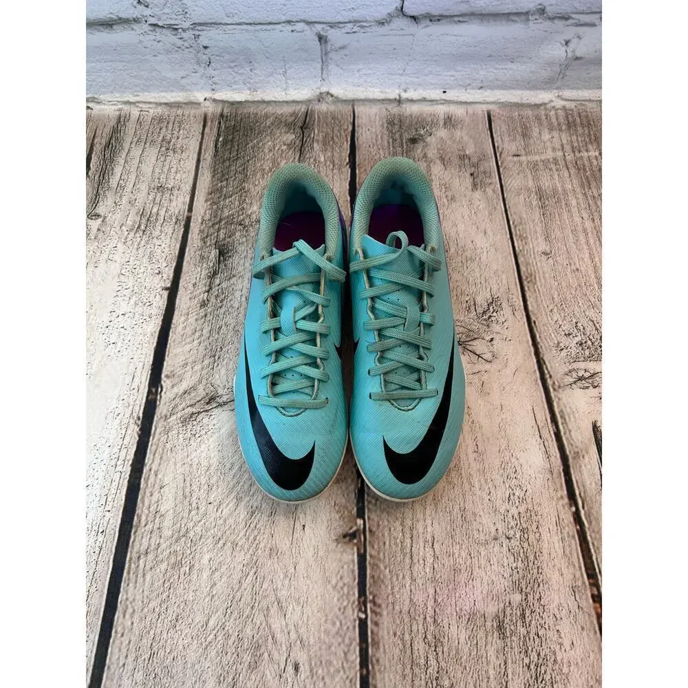NIKE Unisex Youth Jr Mercurial Vapor Football/Soccer Cleats / Size: 1Y